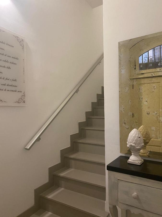 Palazzo Frami Hotel Acireale Bagian luar foto