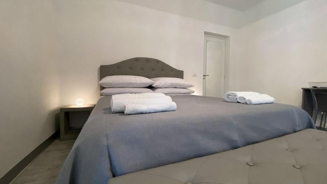 Palazzo Frami Hotel Acireale Bagian luar foto