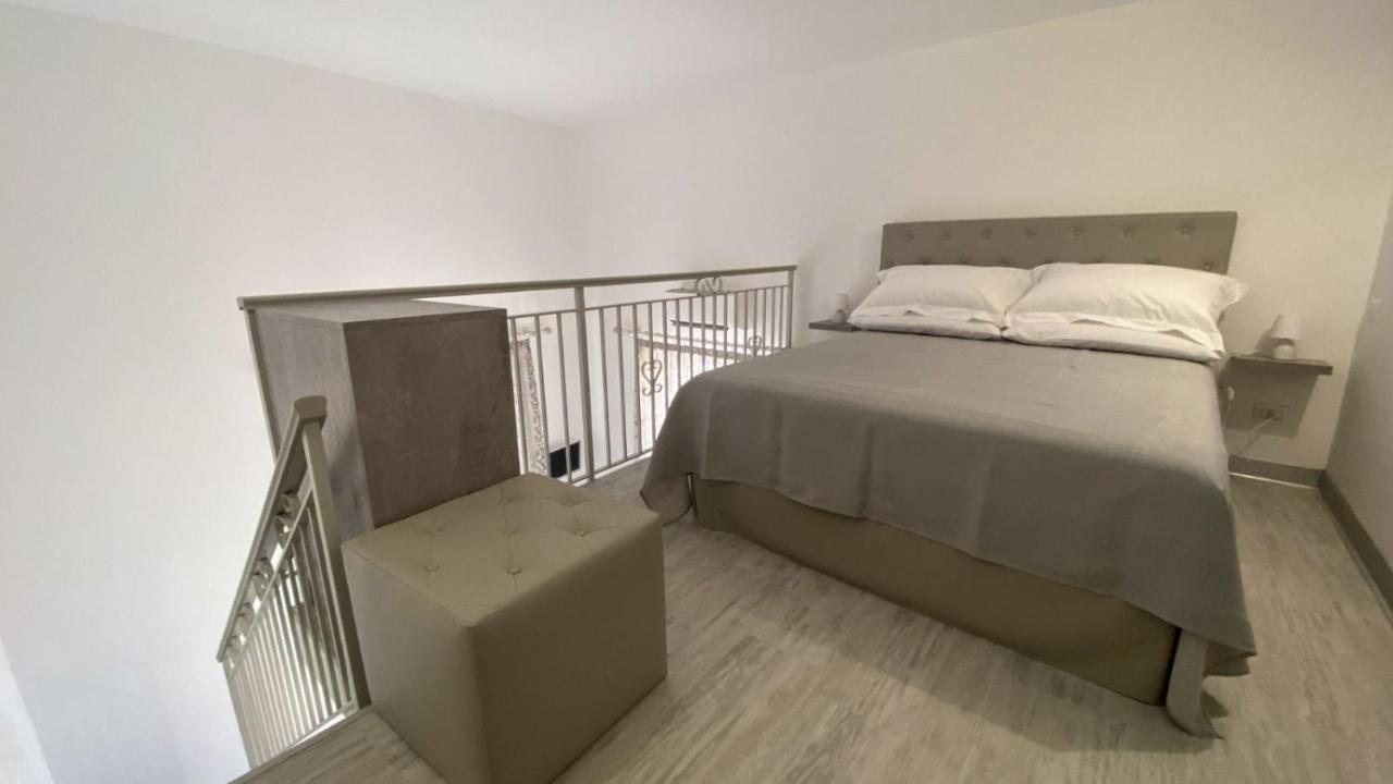 Palazzo Frami Hotel Acireale Bagian luar foto