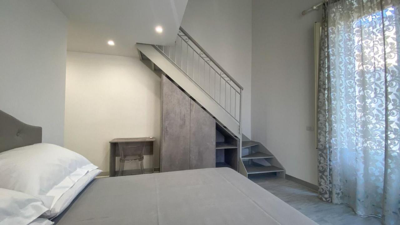Palazzo Frami Hotel Acireale Bagian luar foto